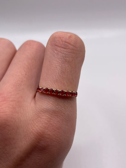 9ct gold spinel ring
