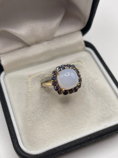 9ct gold chalcedony and iolite ring