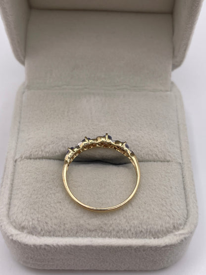 9ct gold tanzanite and diamond ring
