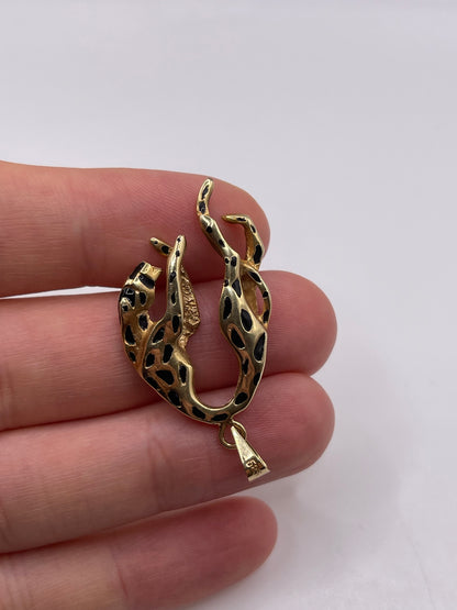 Heavy 14ct gold enamel panther pendant