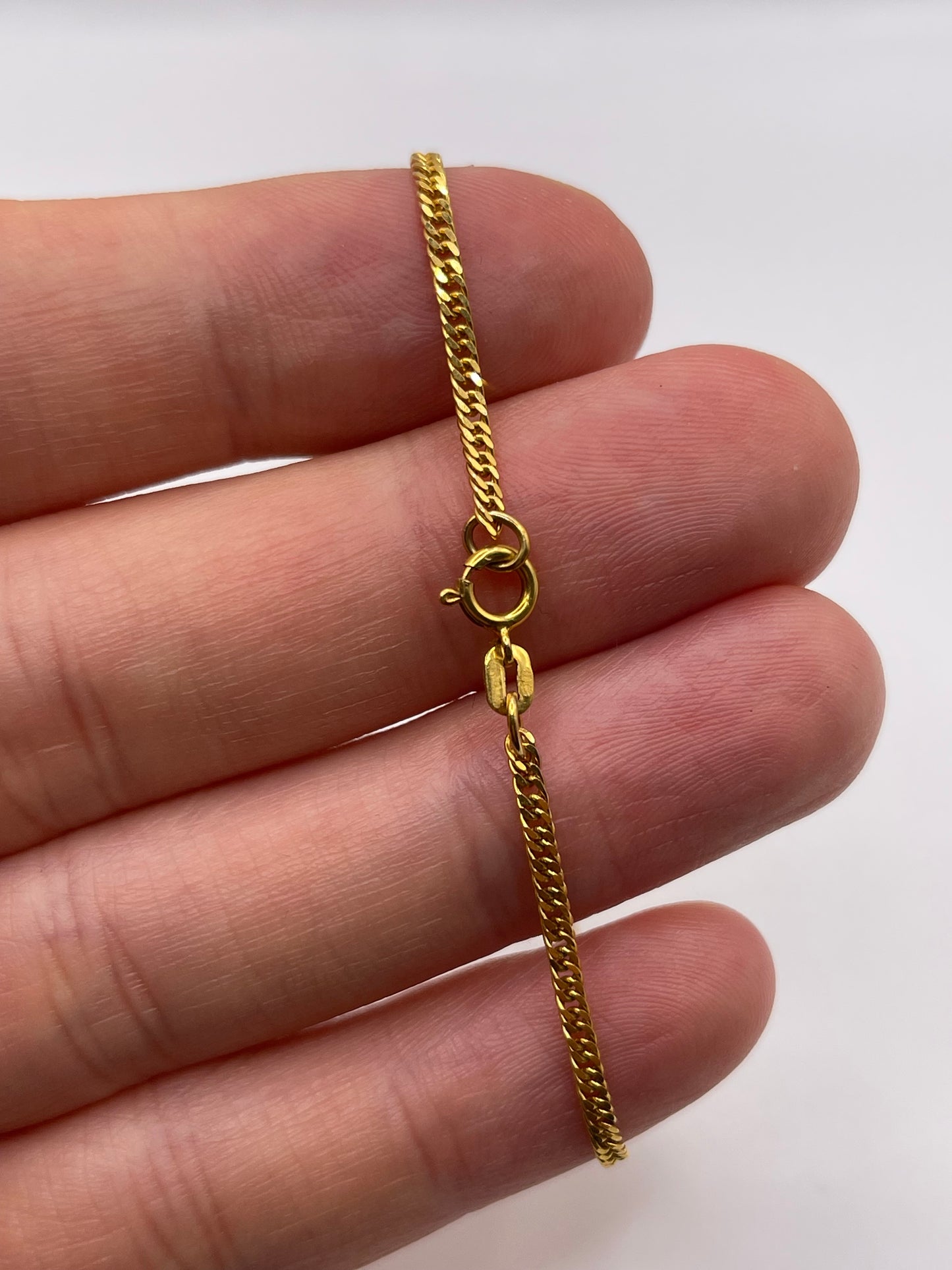 9ct gold bracelet