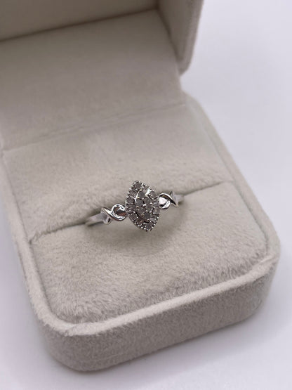 9ct white gold diamond cluster ring