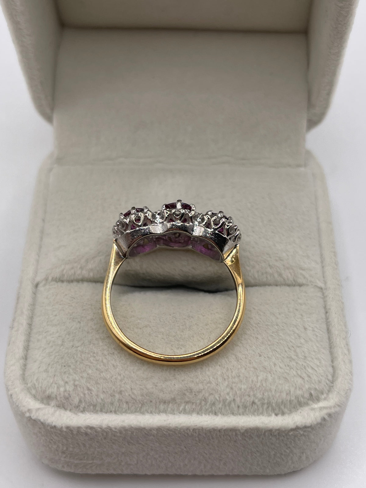 18ct gold ruby and diamond ring