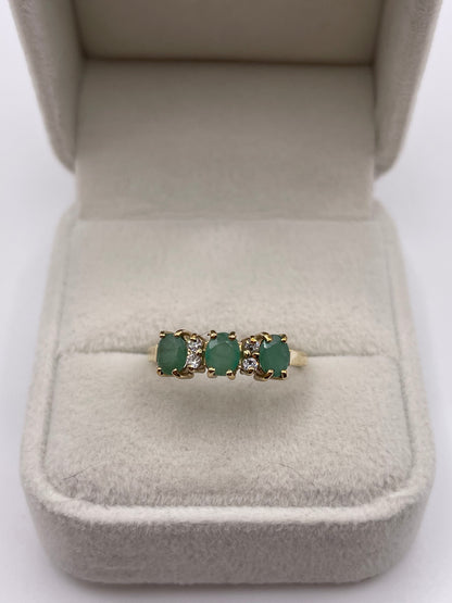 9ct gold emerald and diamond ring