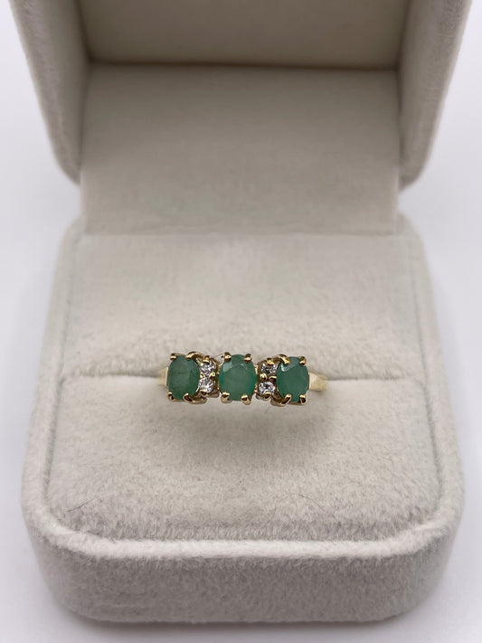 9ct gold emerald and diamond ring