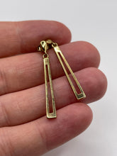 Load image into Gallery viewer, 9ct gold earrings
