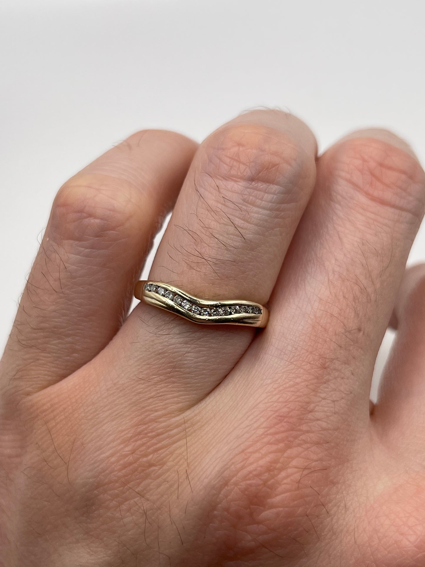 9ct gold diamond wishbone ring