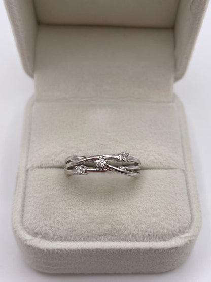 9ct white gold diamond ring