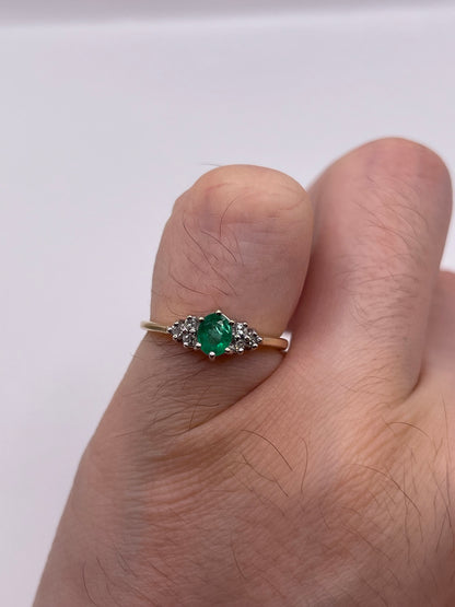 9ct gold emerald and diamond ring