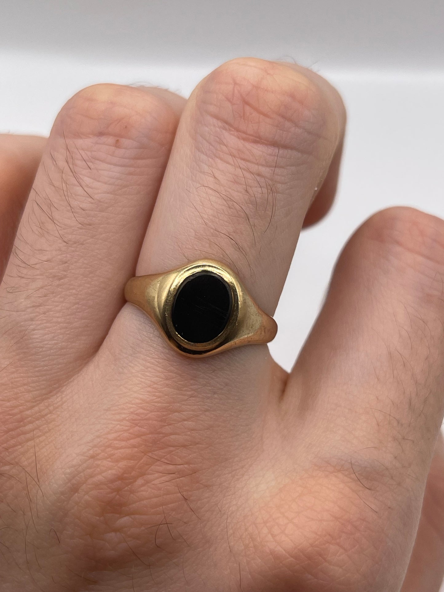 9ct gold onyx signet ring