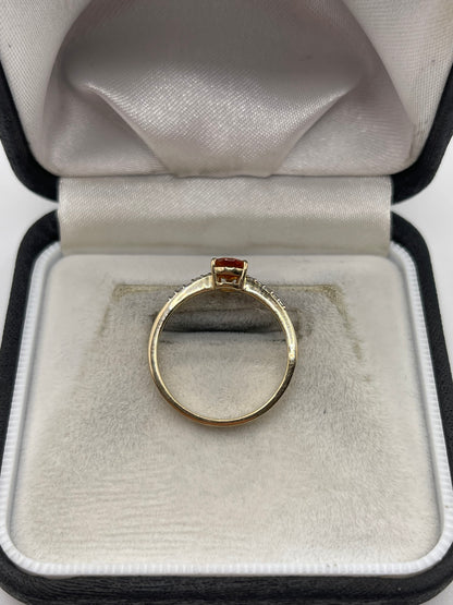 9ct gold orange sapphire and zircon ring
