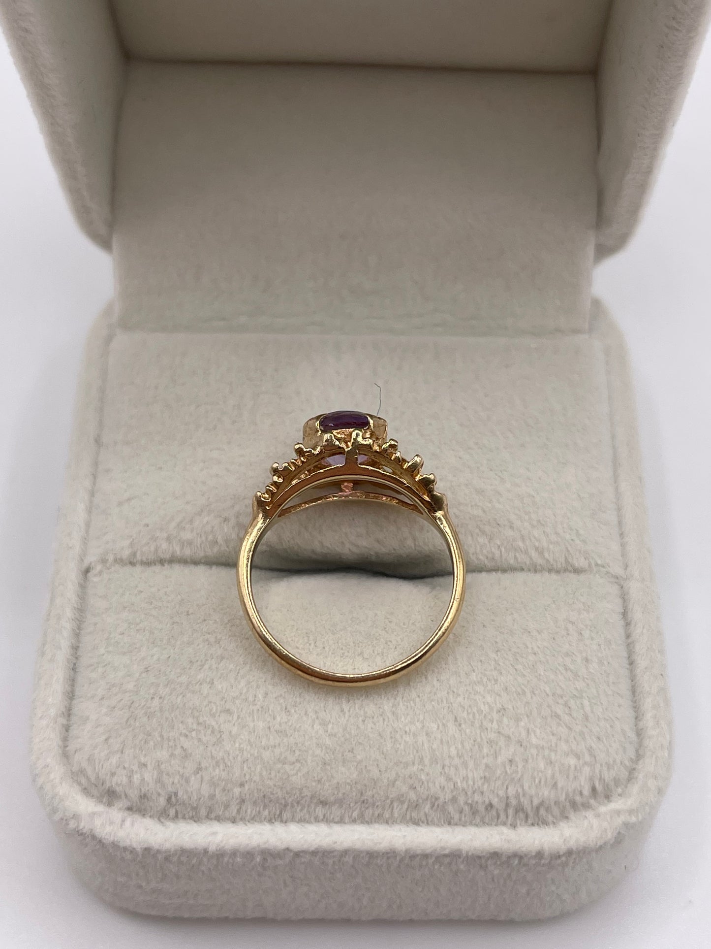 9ct gold amethyst ring