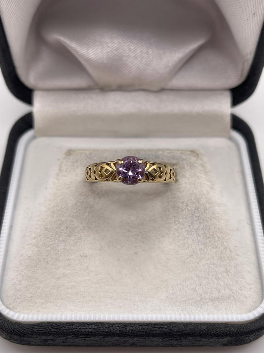 9ct gold amethyst ring