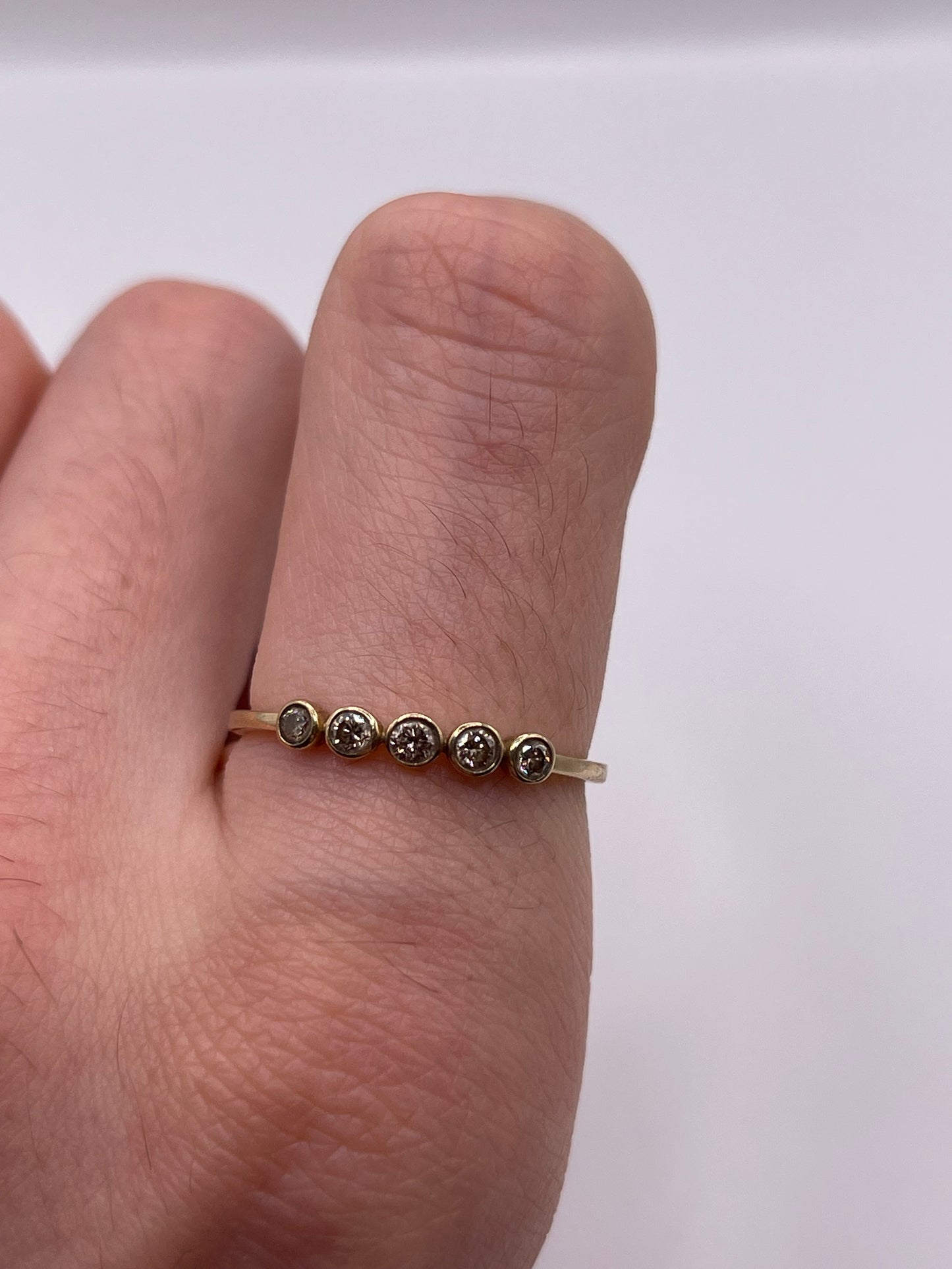 9ct gold cognac diamond ring