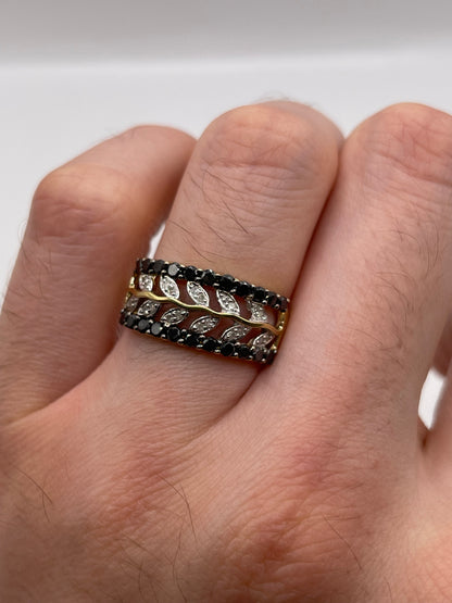 9ct gold diamond cluster ring