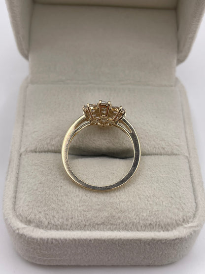 9ct gold white zircon cluster ring