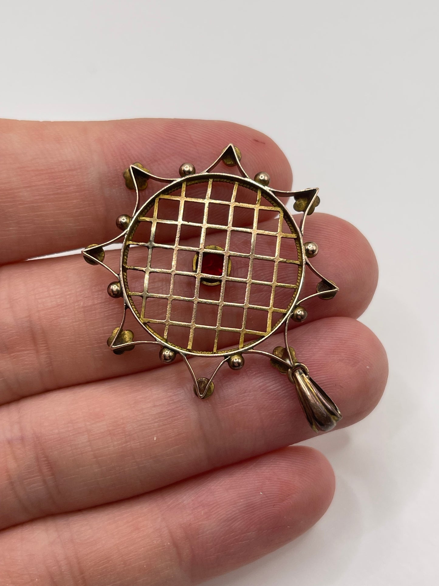 Antique 9ct gold garnet and pearl pendant