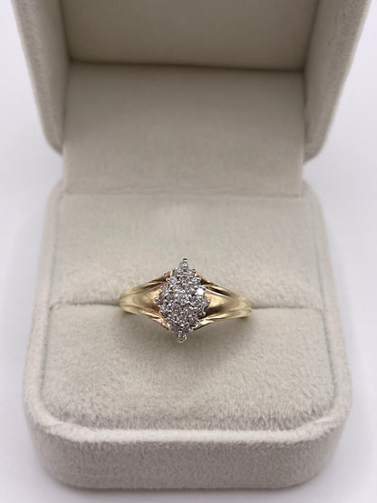 9ct gold diamond cluster ring