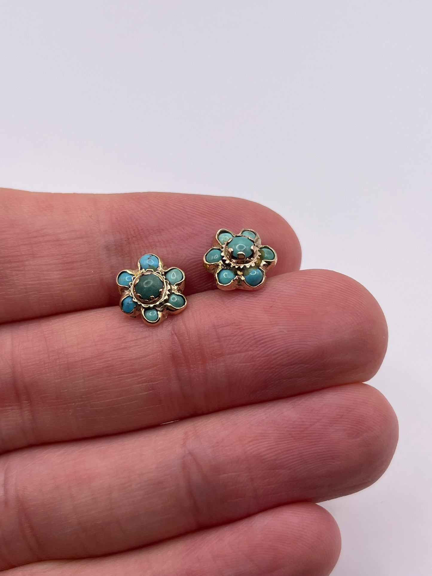 9ct gold turquoise earrings