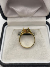 Load image into Gallery viewer, 18ct gold opal ring
