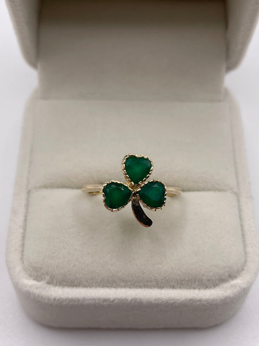 9ct gold green agate clover ring