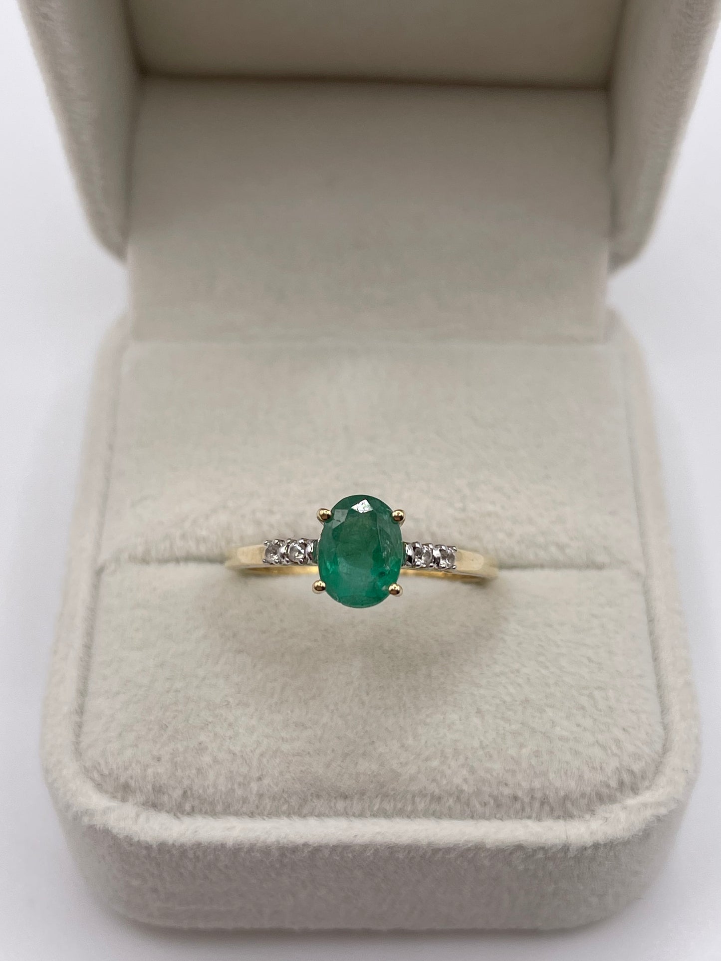 9ct gold emerald and zircon ring