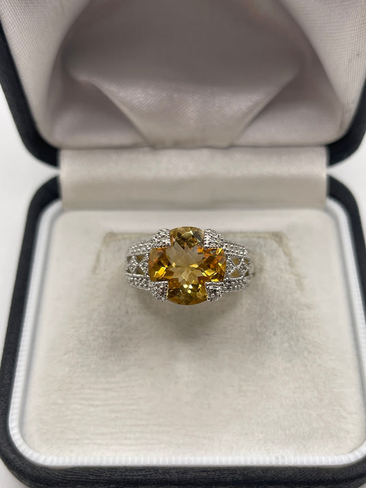 9ct gold citrine and diamond ring
