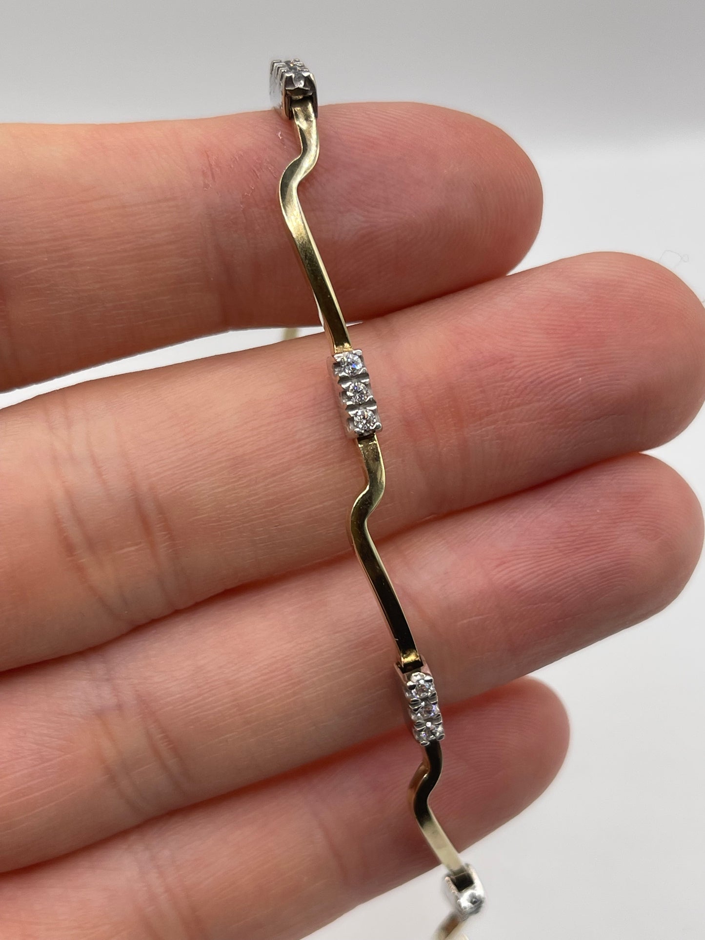 9ct gold diamond bracelet