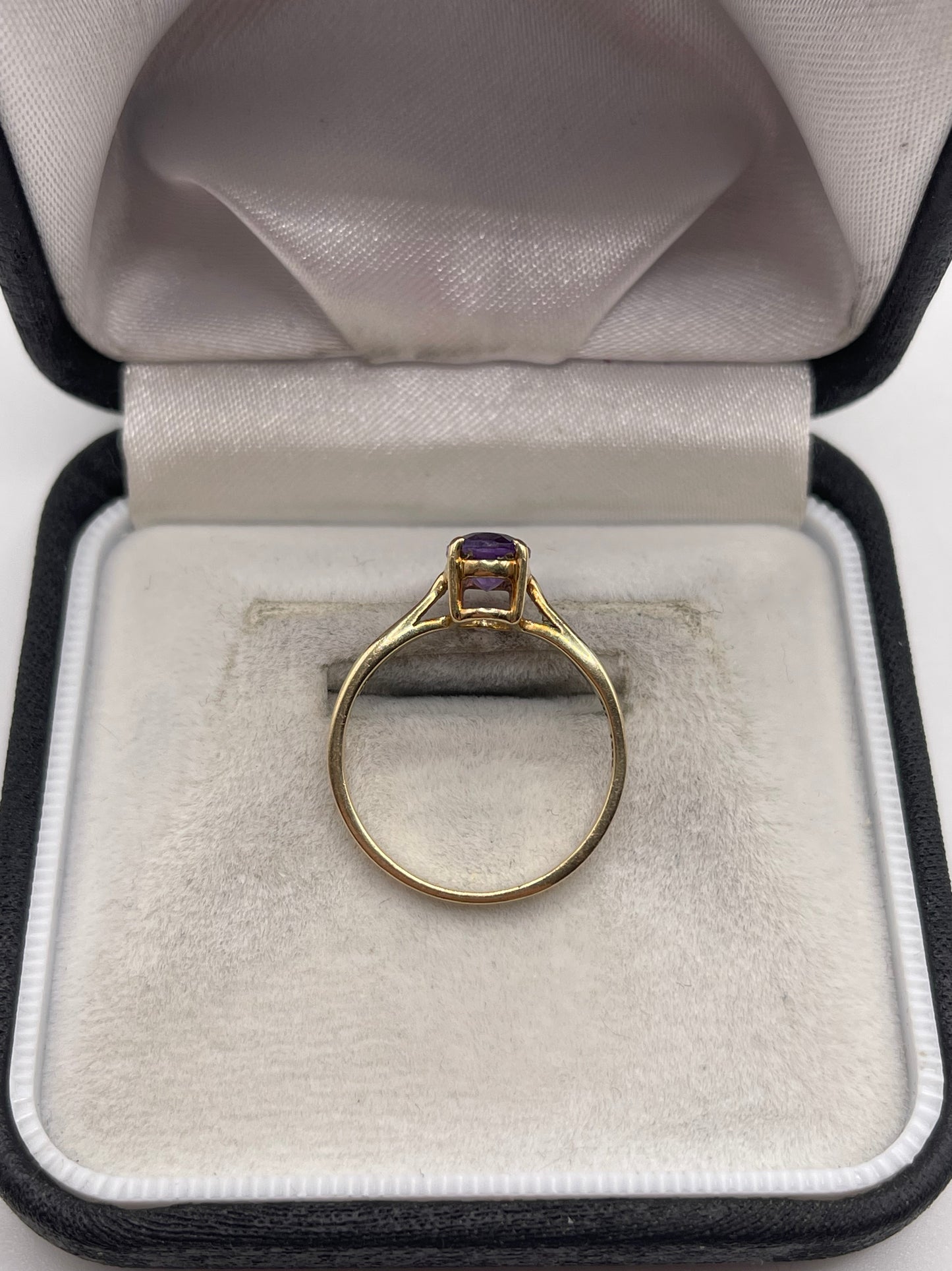 9ct gold amethyst ring