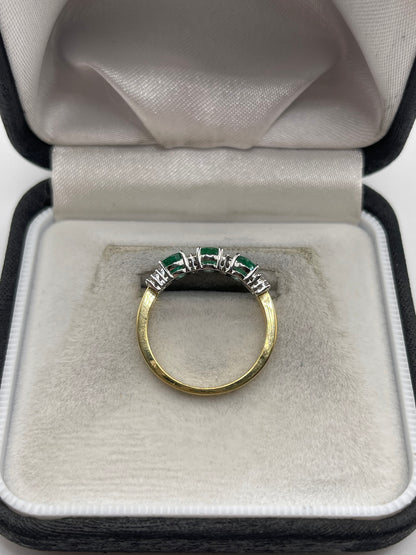 18ct gold emerald and diamond ring
