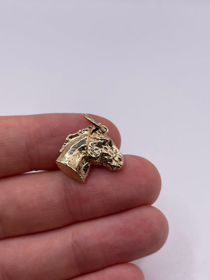 9ct gold horse charm