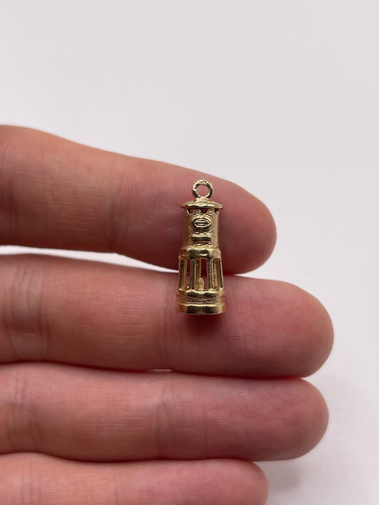 9ct gold minors lamp charm
