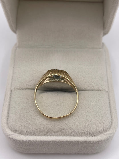 9ct gold aquamarine ring