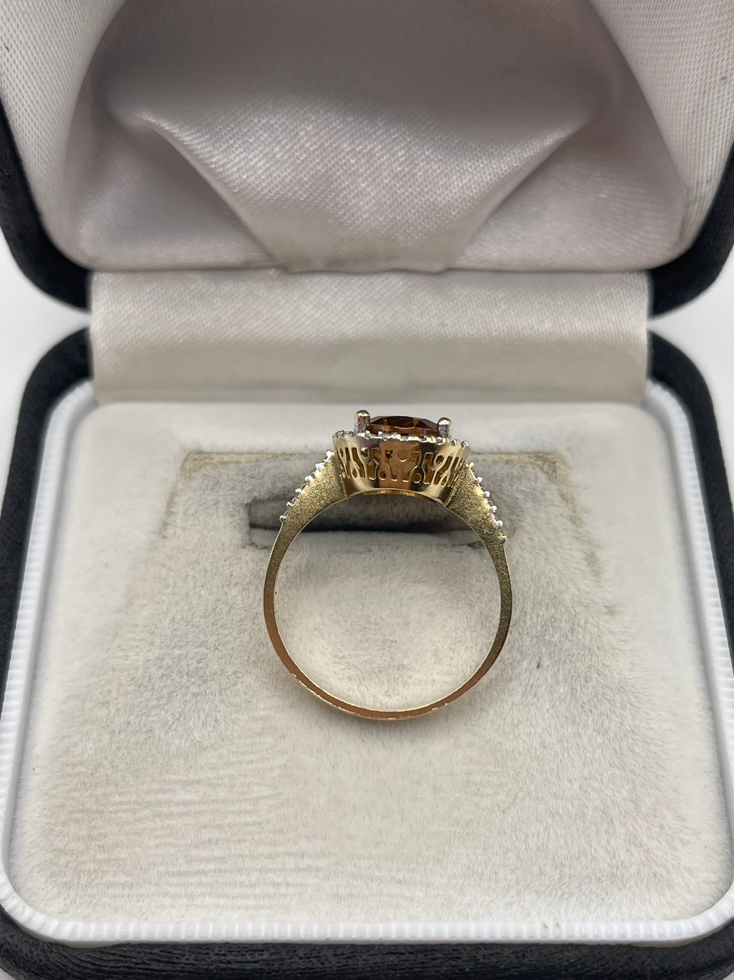14ct gold citrine and zircon ring
