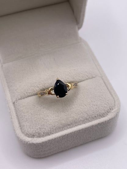 9ct gold sapphire and diamond ring