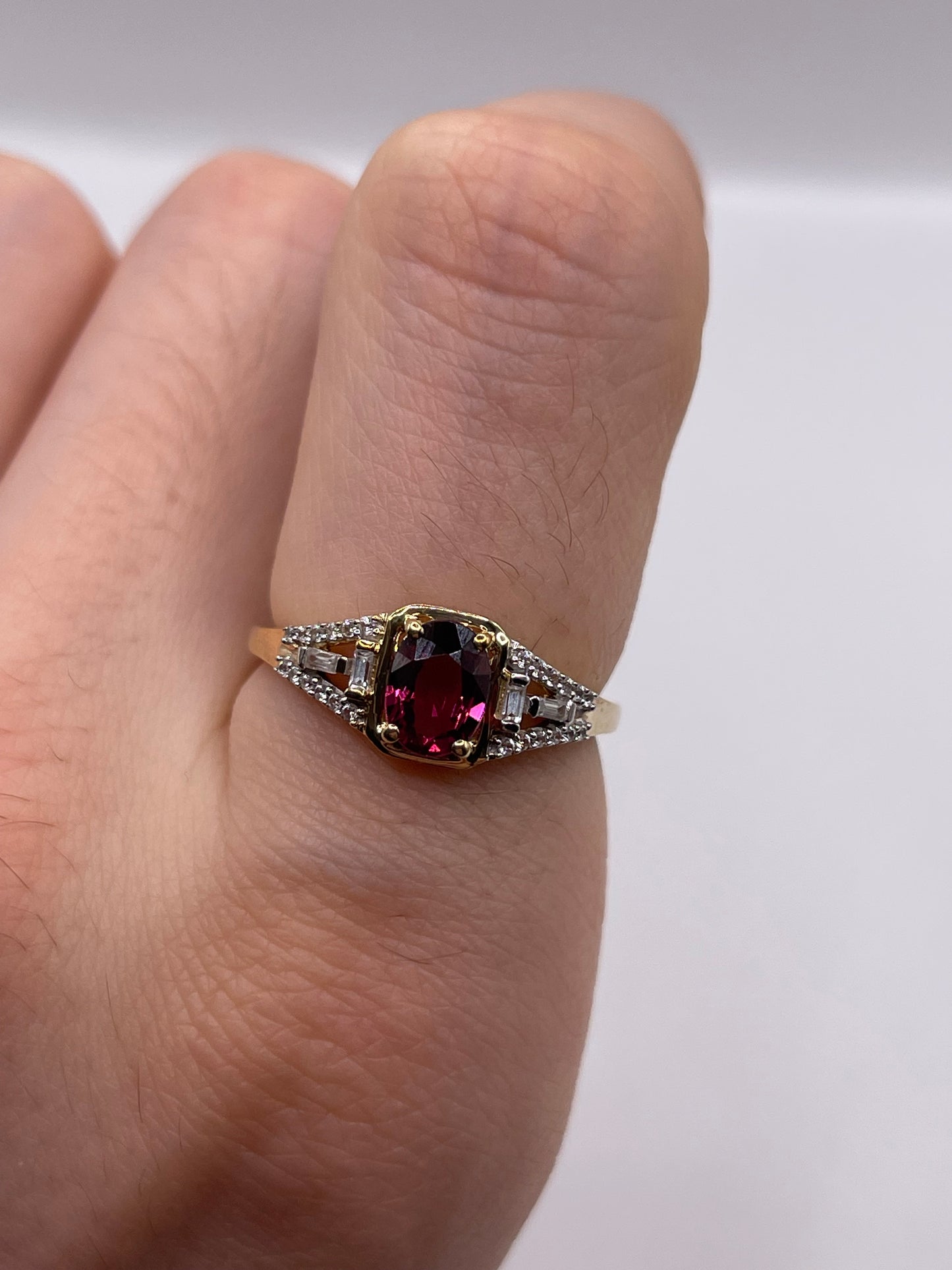 9ct gold tourmaline and zircon ring