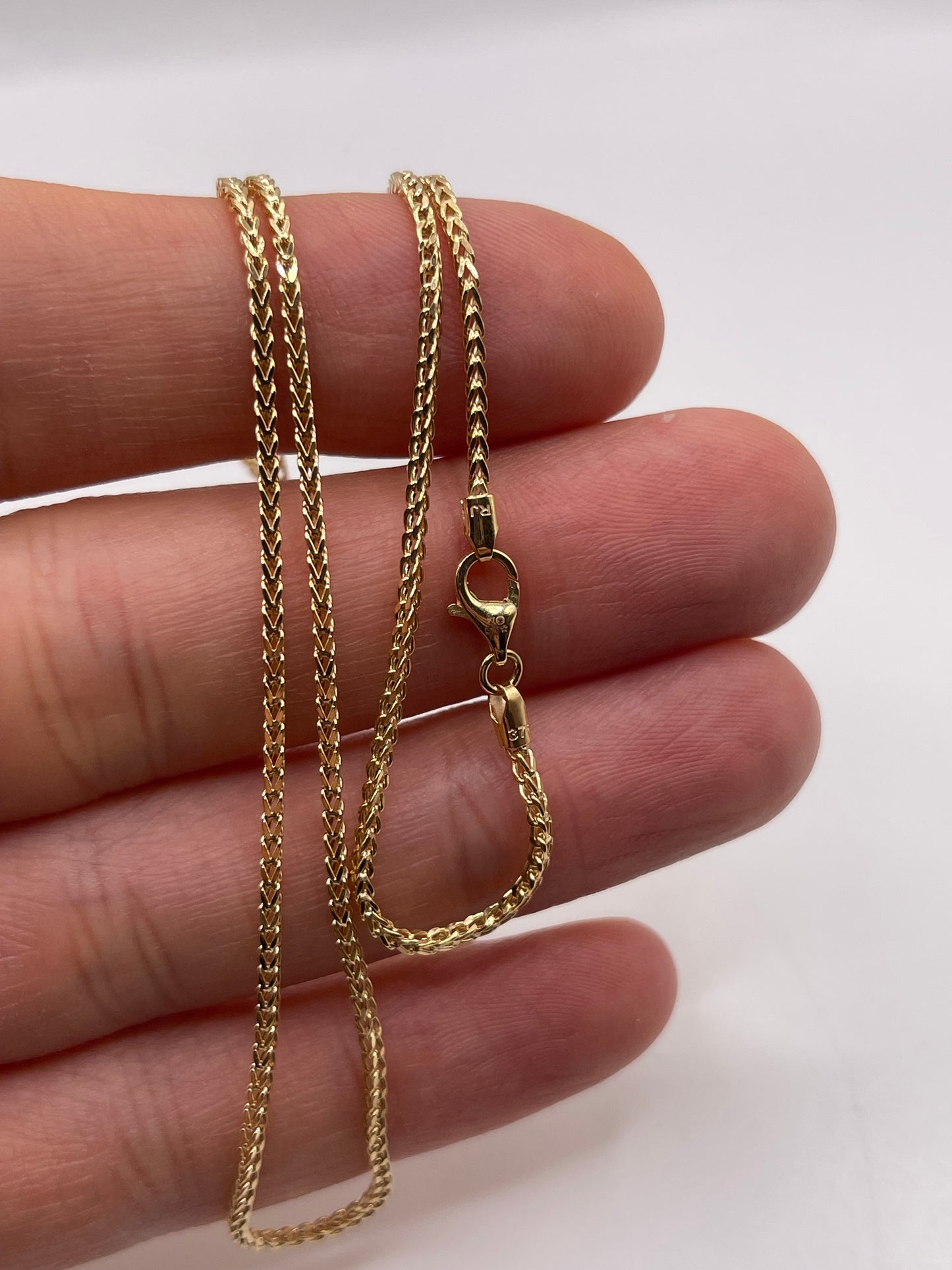 9ct gold chain 362