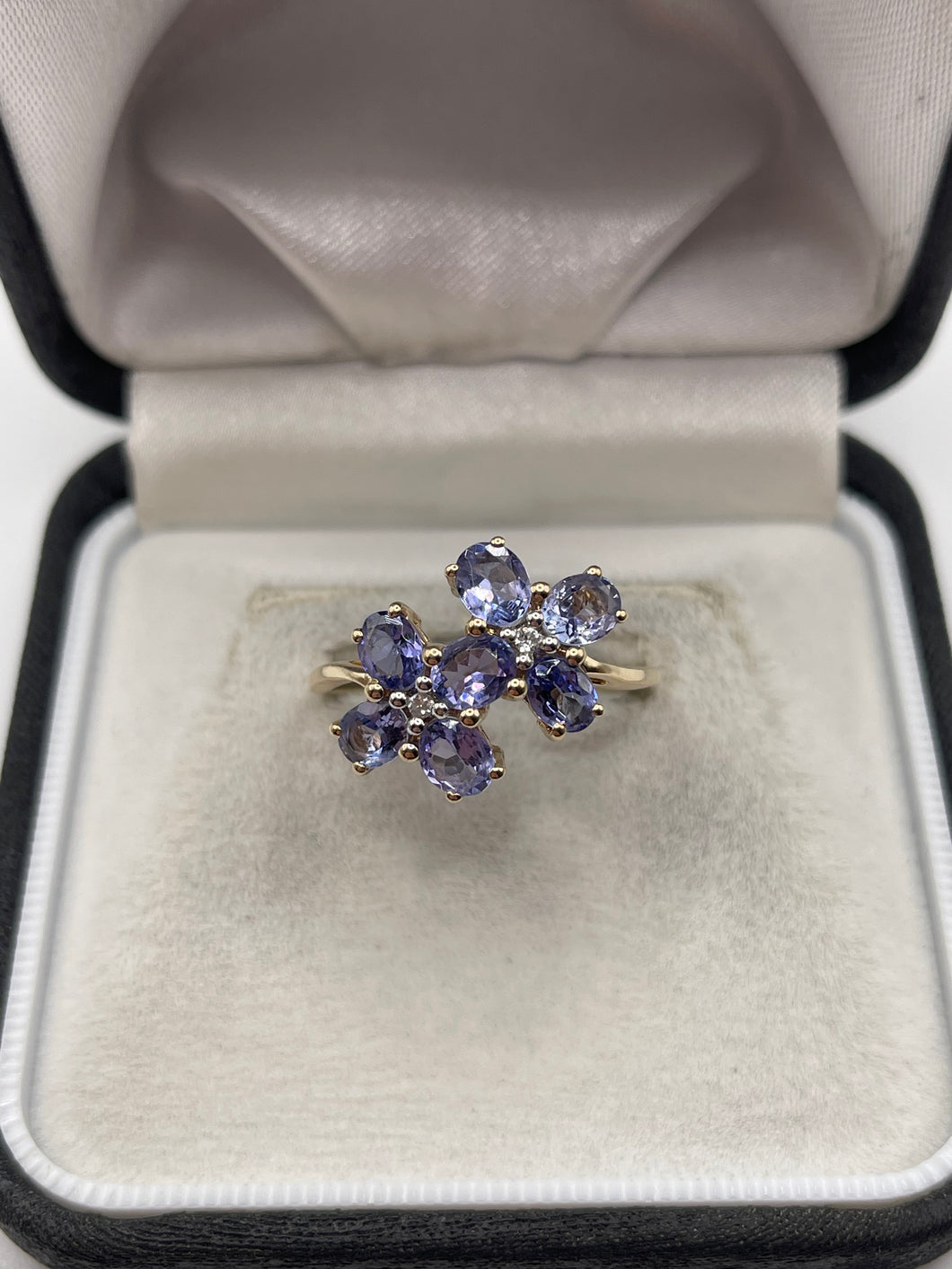 9ct gold tanzanite and zircon ring