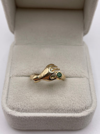 9ct gold emerald hand ring