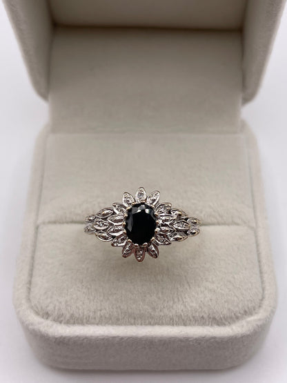 9ct gold sapphire and diamond ring
