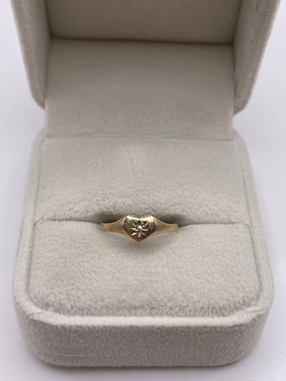 9ct gold diamond heart ring