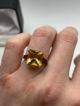 Load image into Gallery viewer, 9ct gold citrine and garnet ring
