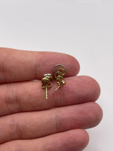 Load image into Gallery viewer, 9ct two tone gold earrings
