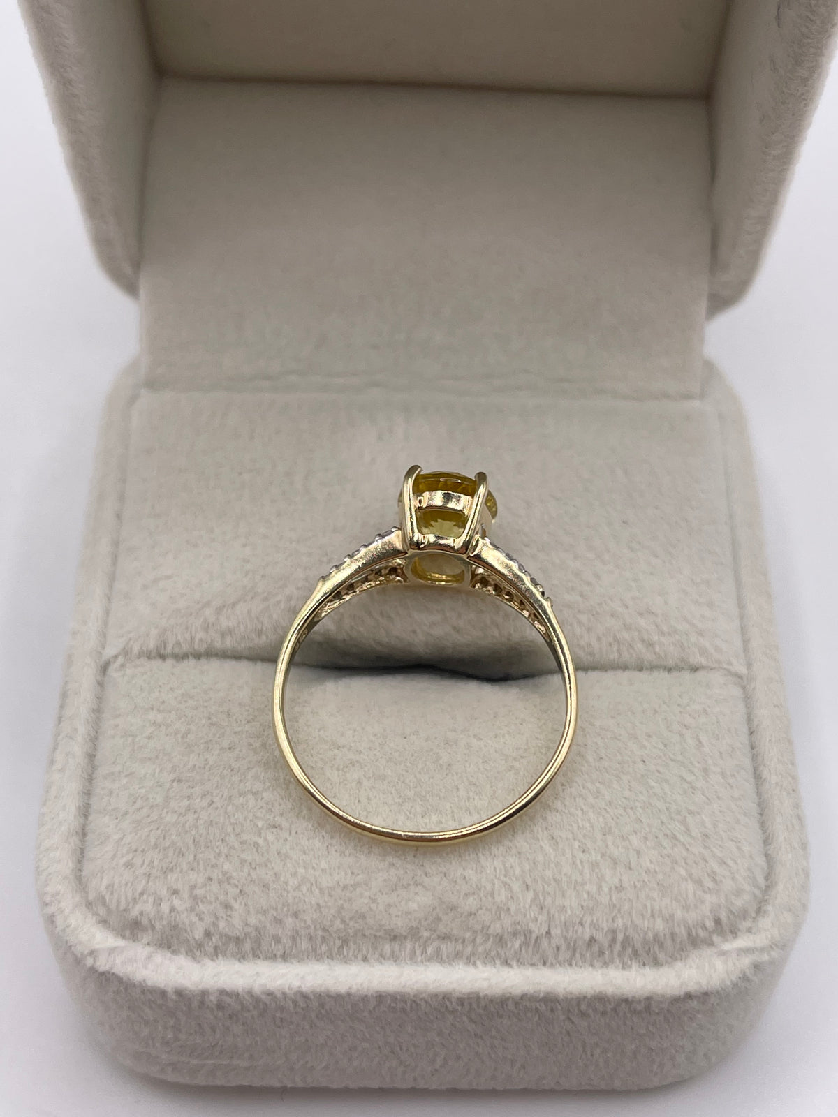 9ct gold lemon quartz and zircon ring