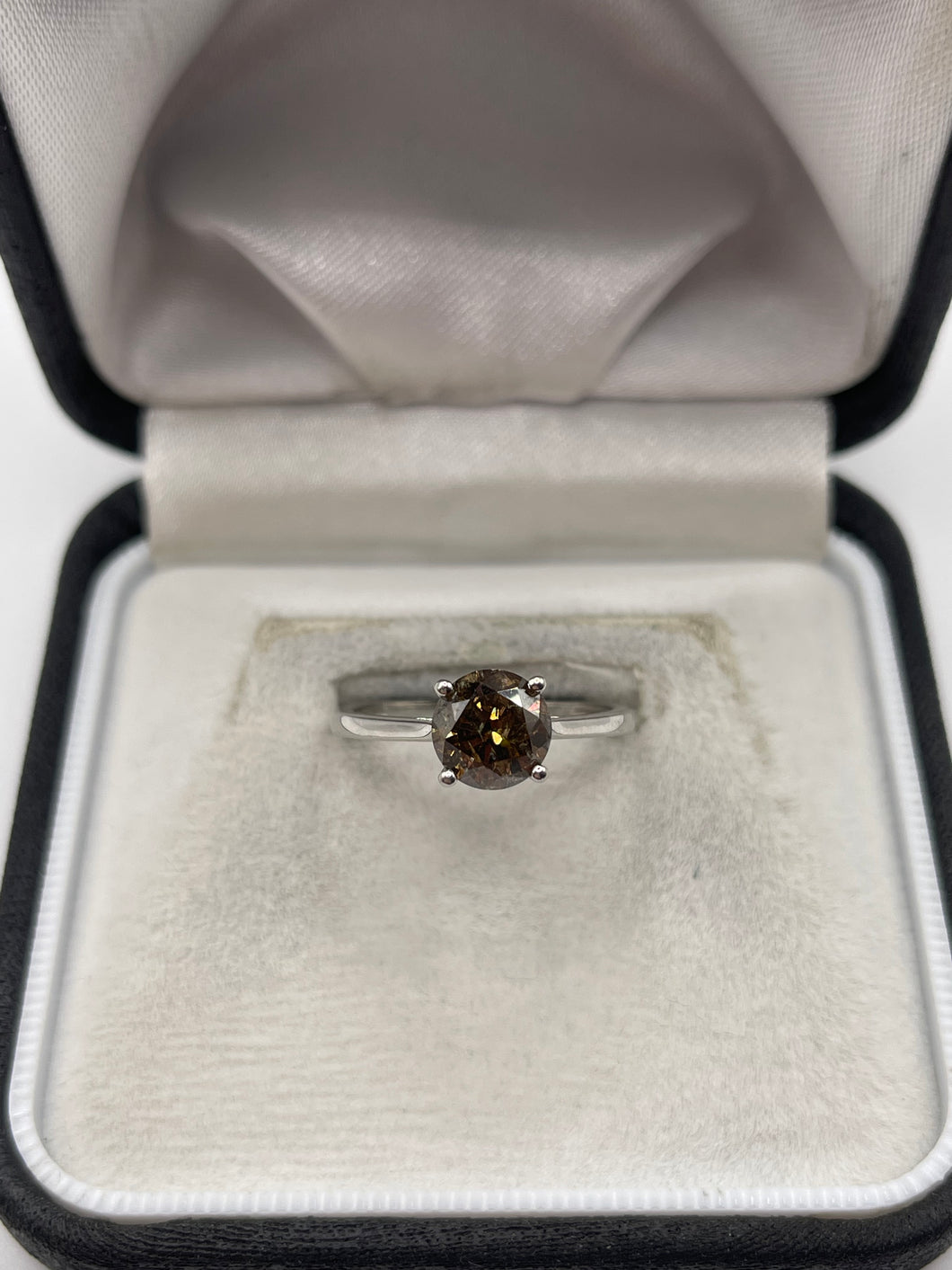 Platinum 2ct cognac diamond ring