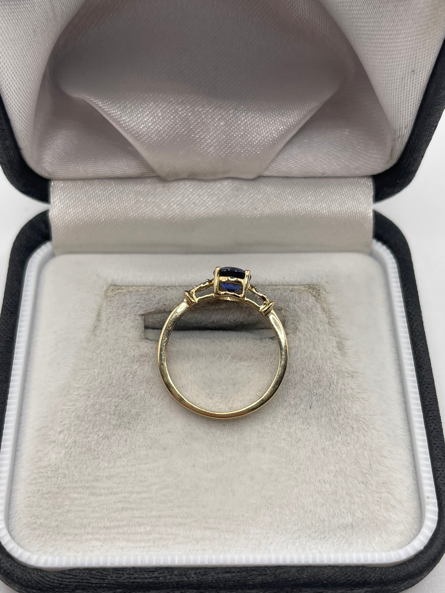 9ct gold kyanite and zircon ring