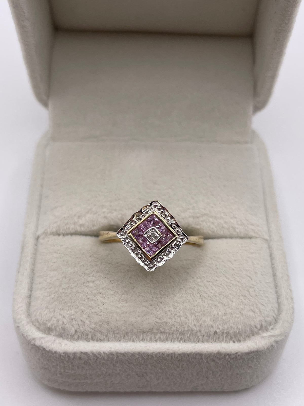 9ct gold pink sapphire and diamond ring