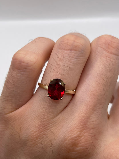 9ct gold cherry topaz ring