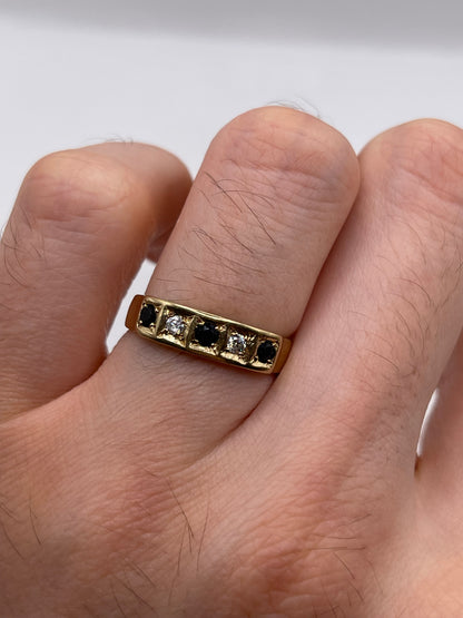 9ct gold sapphire and cz ring