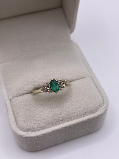 9ct gold emerald and diamond ring